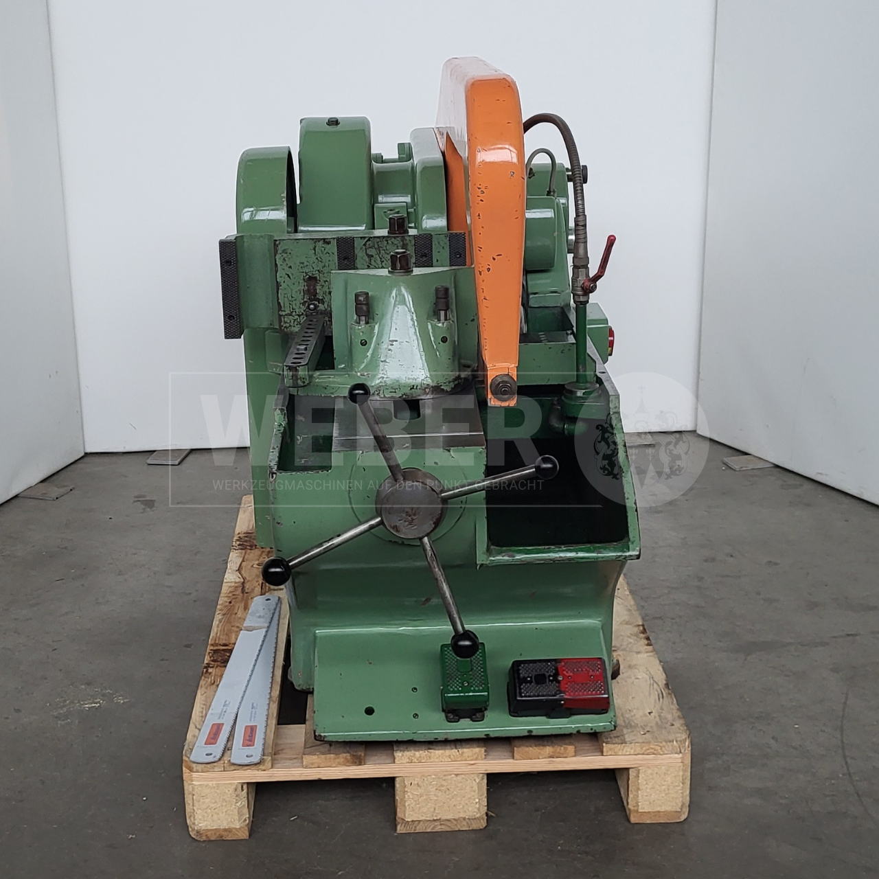 Kasto EBS 320 U Bügelsäge
